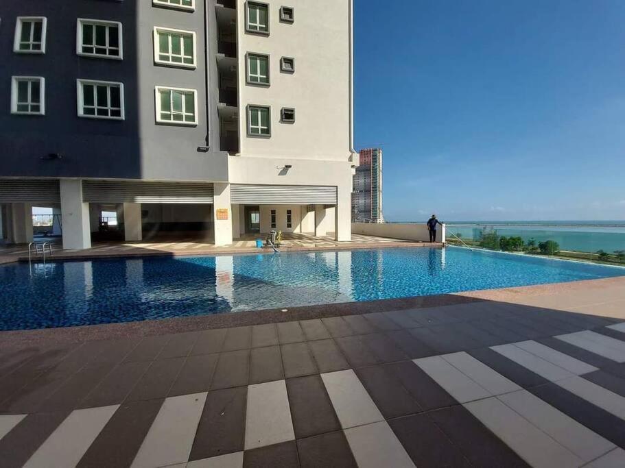 Dhia Raisha Homestay Kuala Terengganu Exterior foto